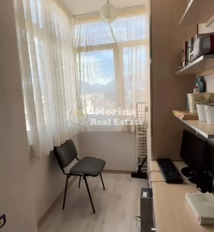 Tirane, jepet me qera apartament 2+1 Kati 8, 95 m² 570 € (Don Bosko)