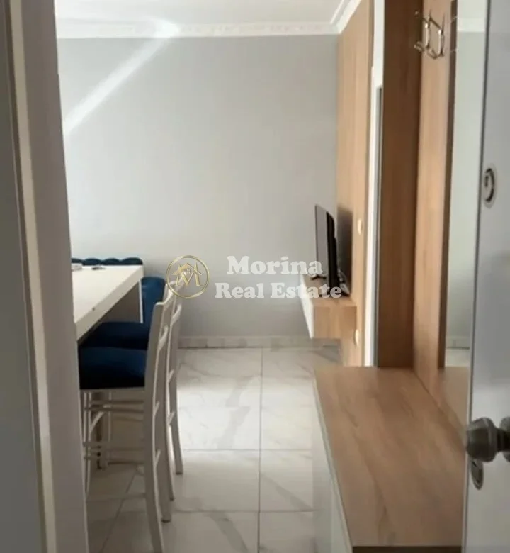 Tirane, shitet apartament 2+1 Kati 3, 90 m² 220.000 € (Rruga e Barrikadave)