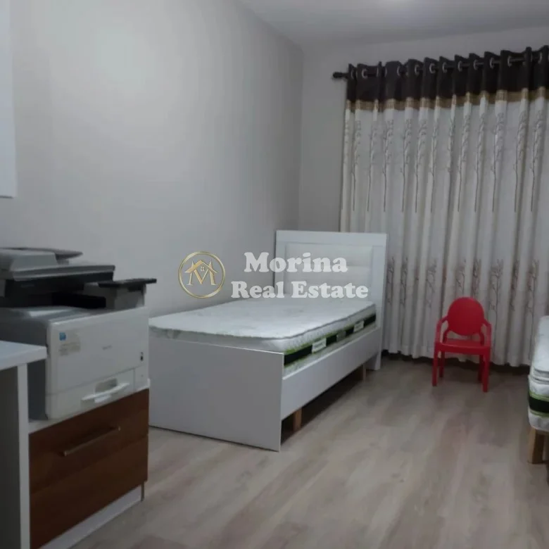 Tirane, shitet apartament 2+1 Kati 4, 108 m² 195.000 € (5 Maji)