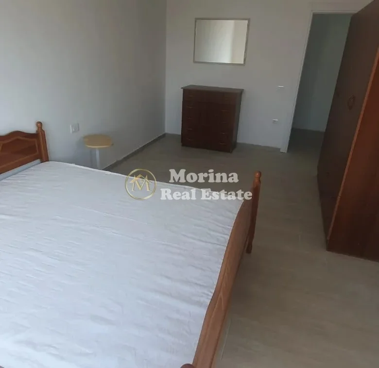 Tirane, jepet me qera apartament 2+1 Kati 1, 90 m² 500 € (Shkoze)
