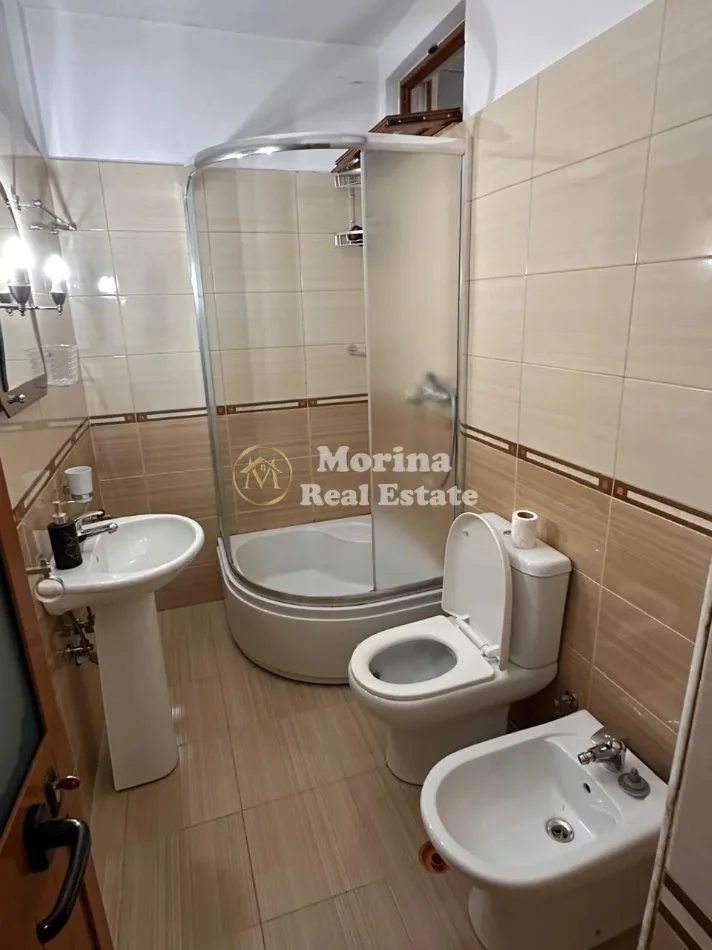 Tirane, apartament 1+1 Kati 1, 40 m² 300 € (Rruga Jordan Misja)