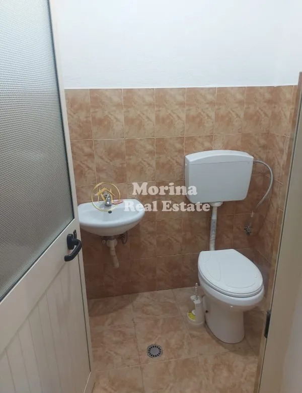 Tirane, shitet apartament 2+1 Kati 1, 70 m² 62.000 € (Fresku)