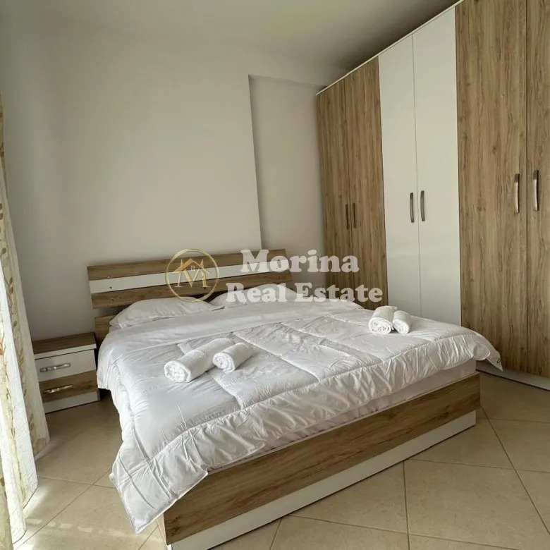 Vlore, jepet me qera apartament 2+1+Ballkon Kati 7, 98 m² 400 € (Vlore, Bulevardi Ismail Qemali)