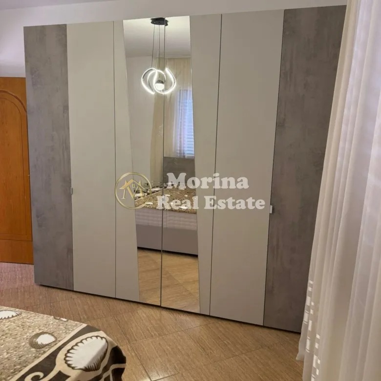 Tirane, jepet me qera apartament 2+1 Kati 4, 143 m² 500 € (Rruga Siri Kodra)