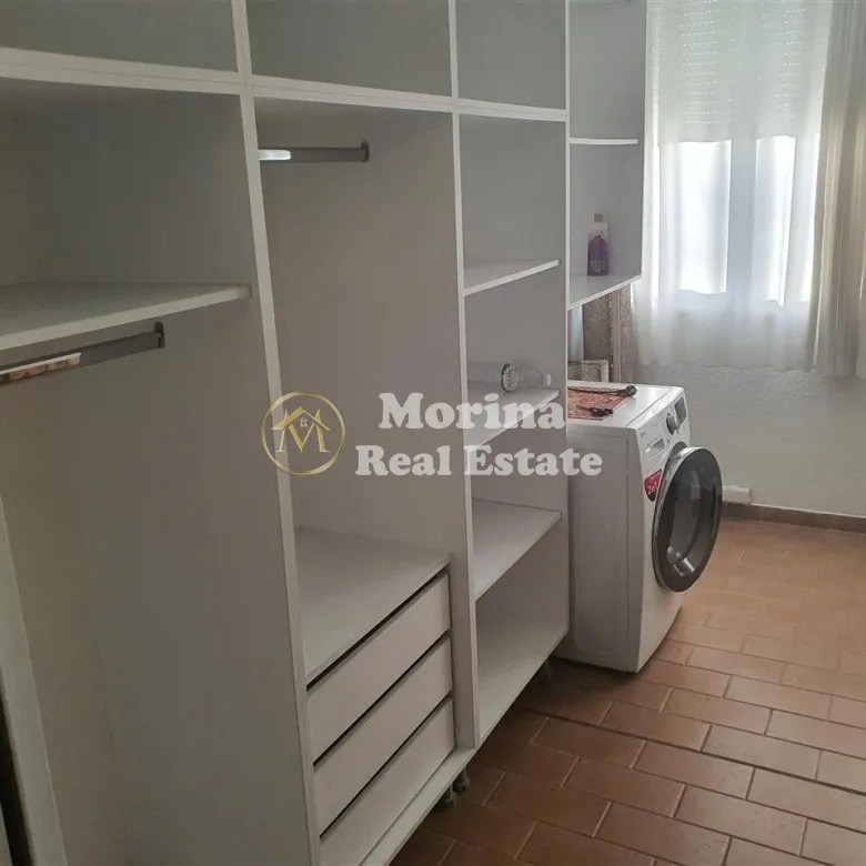 Tirane, jepet me qera apartament 2+1 Kati 2, 104 m² 550 € (Ali Demi)