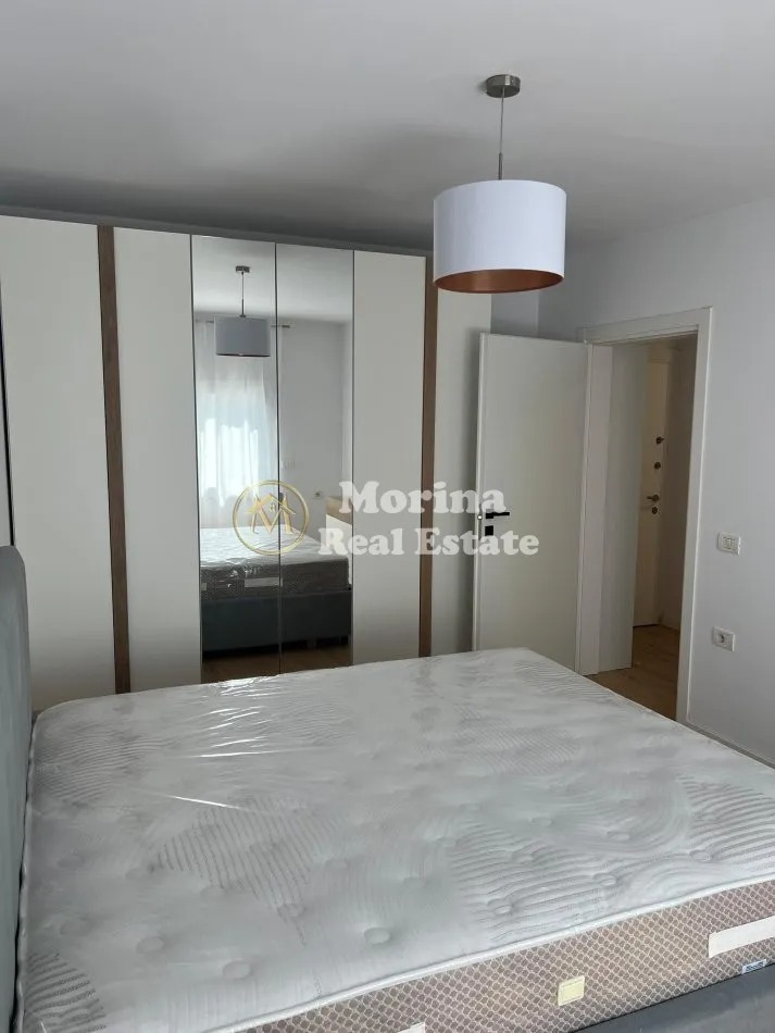 Tirane, jepet me qera apartament 2+1 Kati 1, 90 m² 850 € (Bulevardi Zogu I)