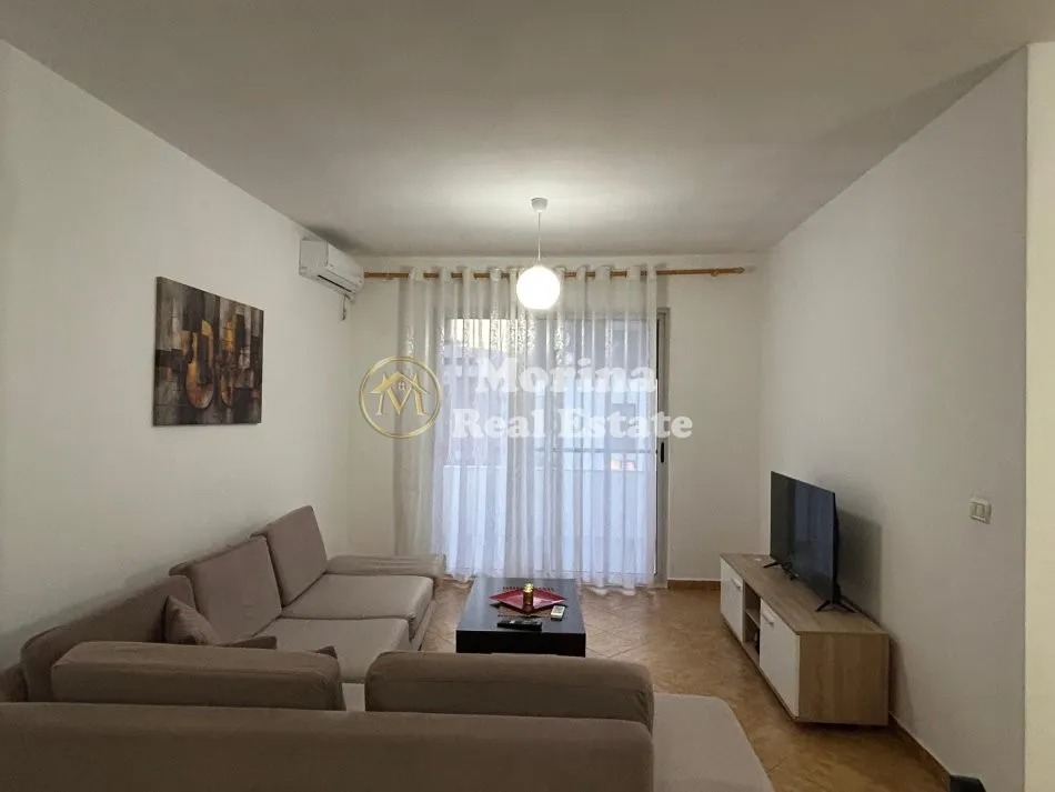 Tirane, jepet me qera apartament 2+1 Kati 7, 115 m² 550 € (Rruga Spiro Floqi)