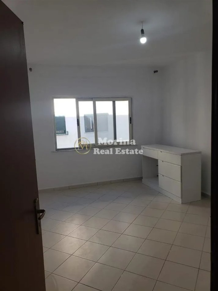 Tirane, jepet me qera apartament 2+1 Kati 4, 100 m² 300 € (Fresku, Thesari)