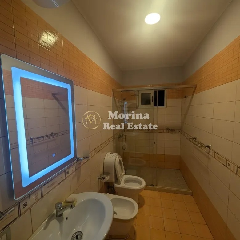 Tirane, jepet me qera apartament 2+1 Kati 6, 100 m² 600 € (Myslym Shyri)