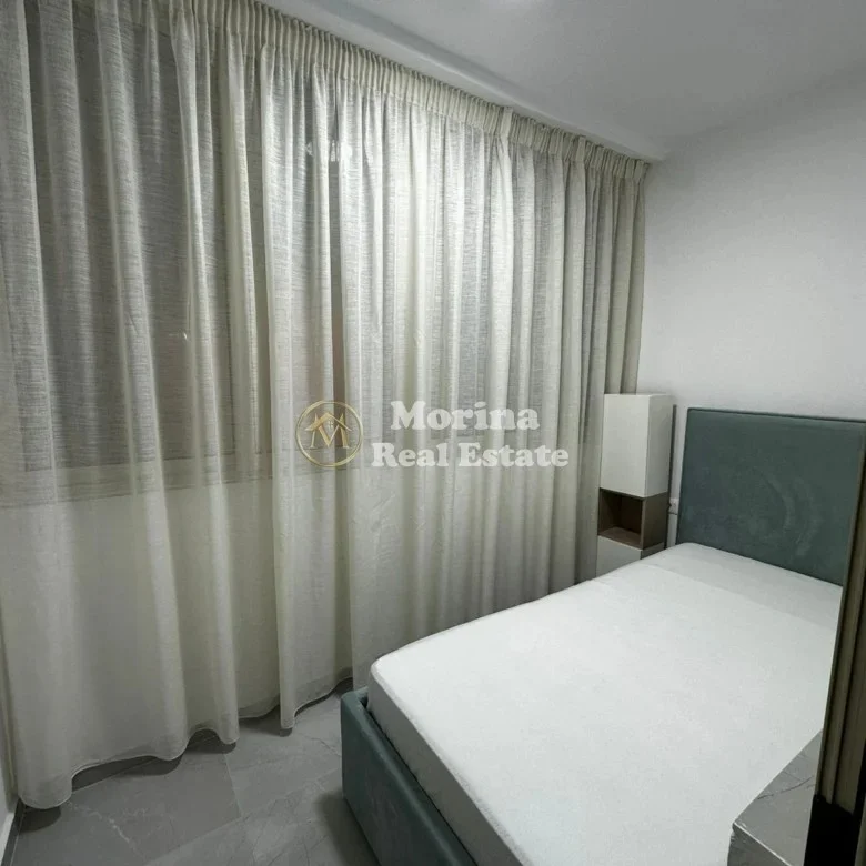 Tirane, jepet me qera apartament Dublex Kati 1, 95 m² 600 € (Stacioni i Trenit)