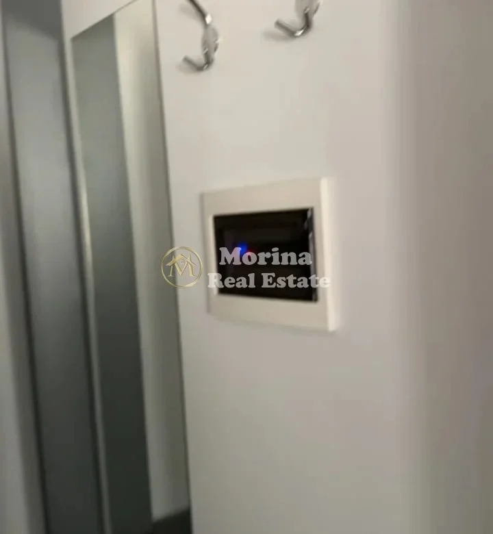 Tirane, shitet apartament 2+1 Kati 3, 90 m² 220.000 € (Rruga e Barrikadave)