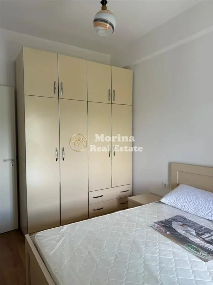 Tirane, jepet me qera apartament 2+1 Kati 7, 75 m² 500 € (Ali Demi)