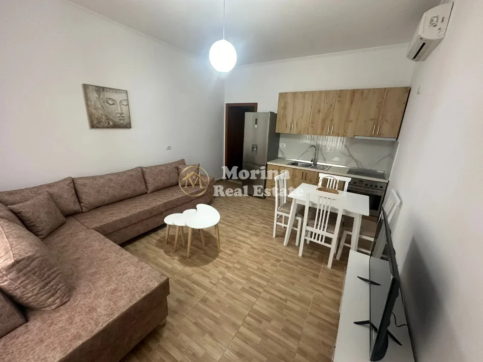Tirane, jepet me qera shtepi 1+1 Kati 2, 70 m² 320 € (Allias)
