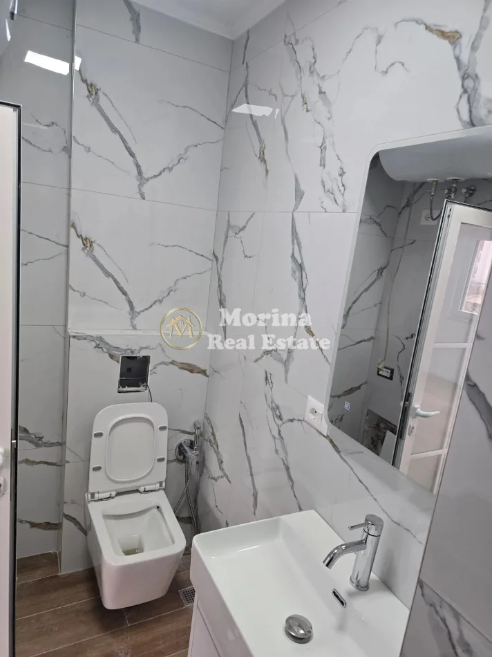 Tirane, shitet apartament 1+1 Kati 4, 40 m² 122.000 € (Pazari i Ri)