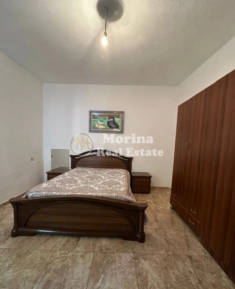 Tirane, jepet me qera apartament 2+1 Kati 1, 90 m² 350 € (Selite e Vogel)