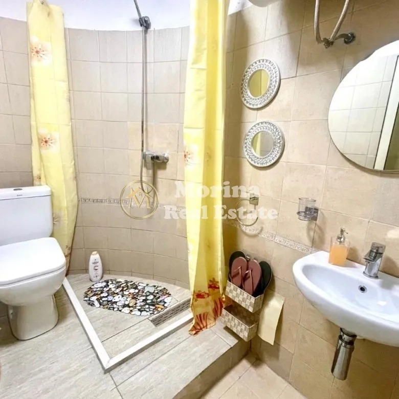 Tirane, jepet me qera garsonier Kati 2, 40 m² 650 € (Rruga e Dibres)
