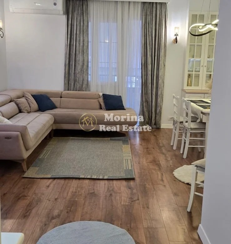 Tirane, jepet me qera apartament 3+1 Kati 2, 118 m² 1.000 € (Kodra e Diellit)