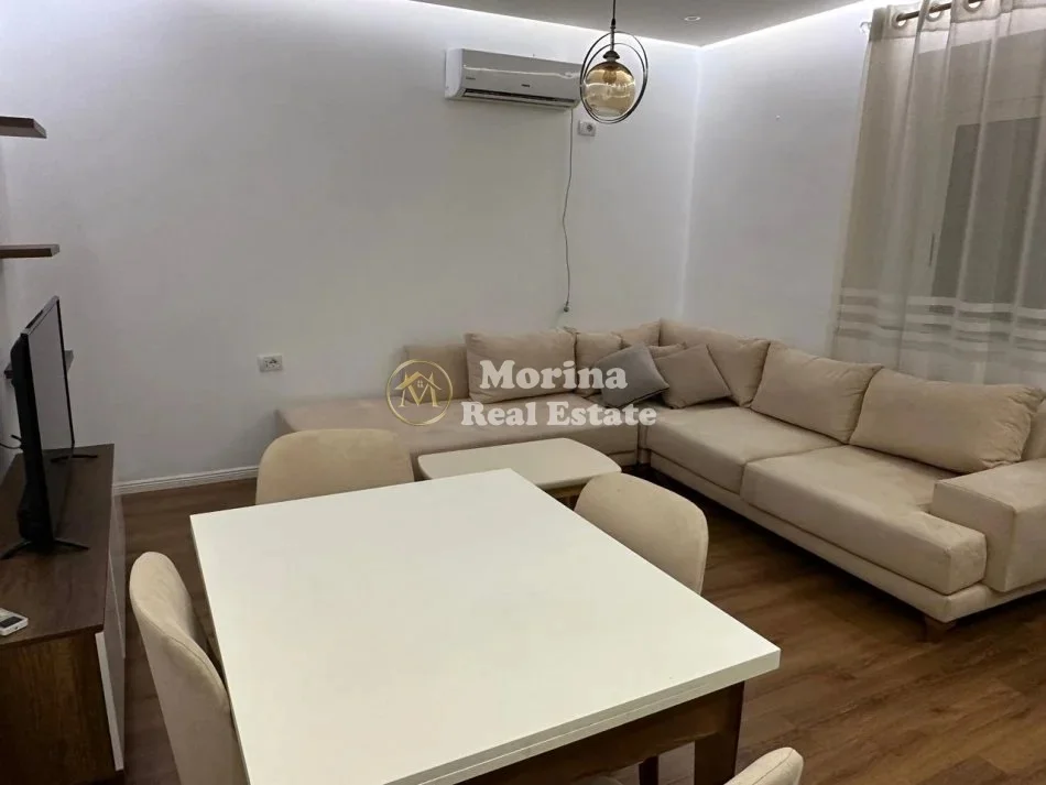 Tirane, jepet me qera apartament 1+1+Ballkon Kati 1, 70 m² 500 € (Selvia)