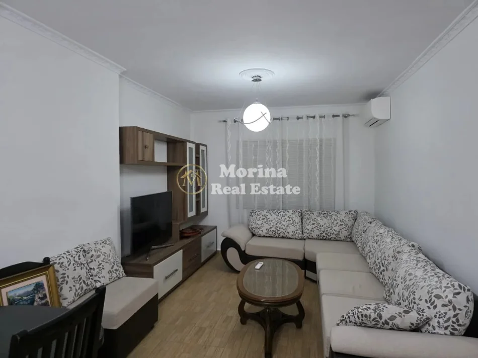 Tirane, jepet me qera apartament 4+1 Kati 6, 120 m² 1.500 € (Rruga Mine Peza)