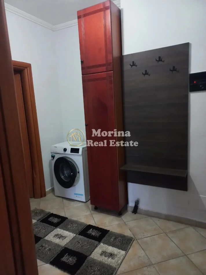 Tirane, jepet me qera apartament 1+1 Kati 4, 71 m² 500 € (Tirana e Re)