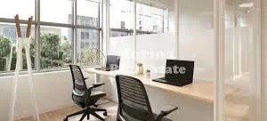 Tirane, jepet me qera ambjent biznesi Kati 0, 40 m² 400 € (Komuna e Parisit)