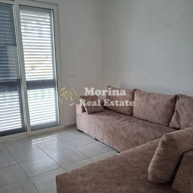 Tirane, jepet me qera shtepi 2+1 Kati 2, 120 m² 450 € (Spitali Amerikan 2)