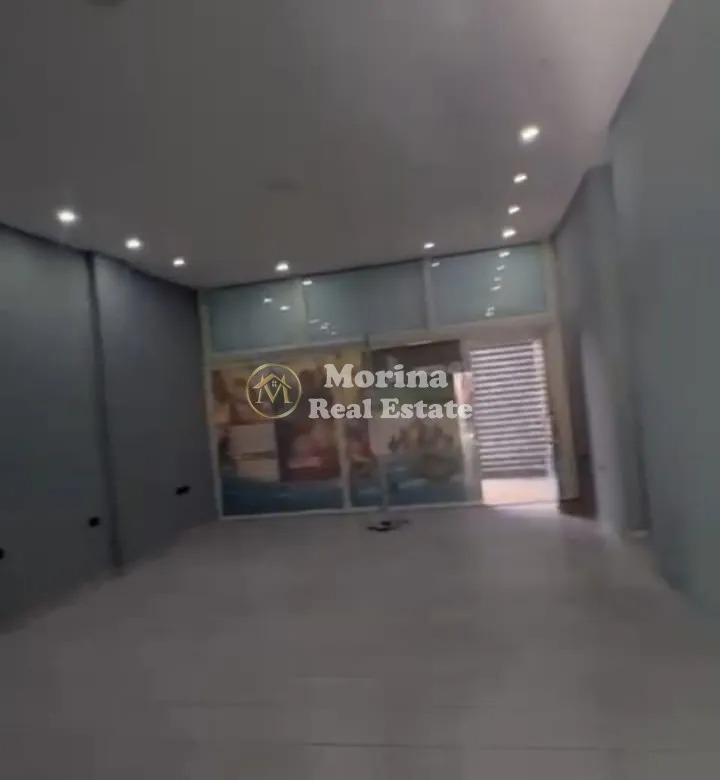 Tirane, jepet me qera ambjent biznesi Kati 0, 120 m² 500 € (Rruga e Dibres)