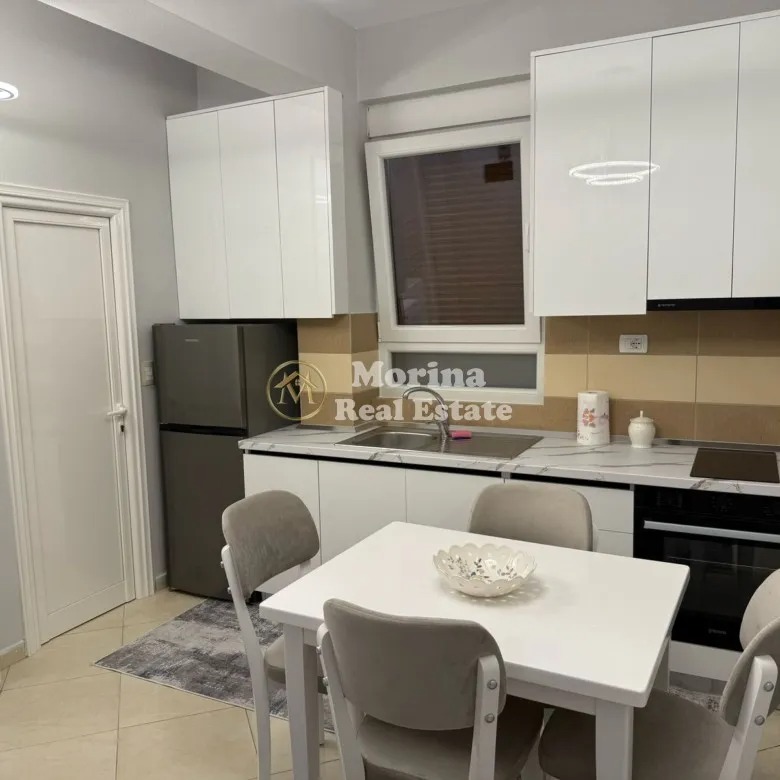 Tirane, jepet me qera apartament 1+1 Kati 2, 48 m² 400 € (Qytet Studenti)