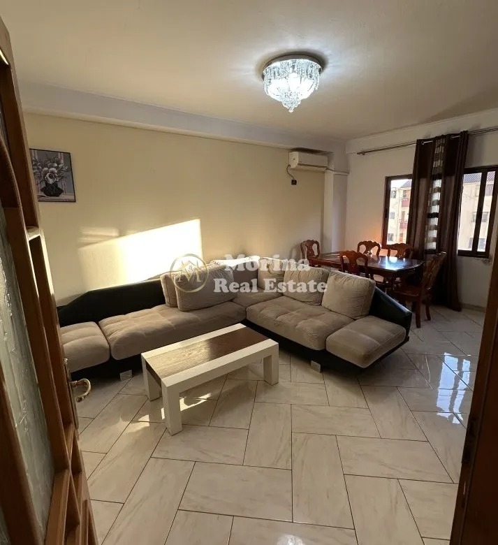 Tirane, jepet me qera apartament 2+1 Kati 4, 86 m² 500 € (Don Bosko)