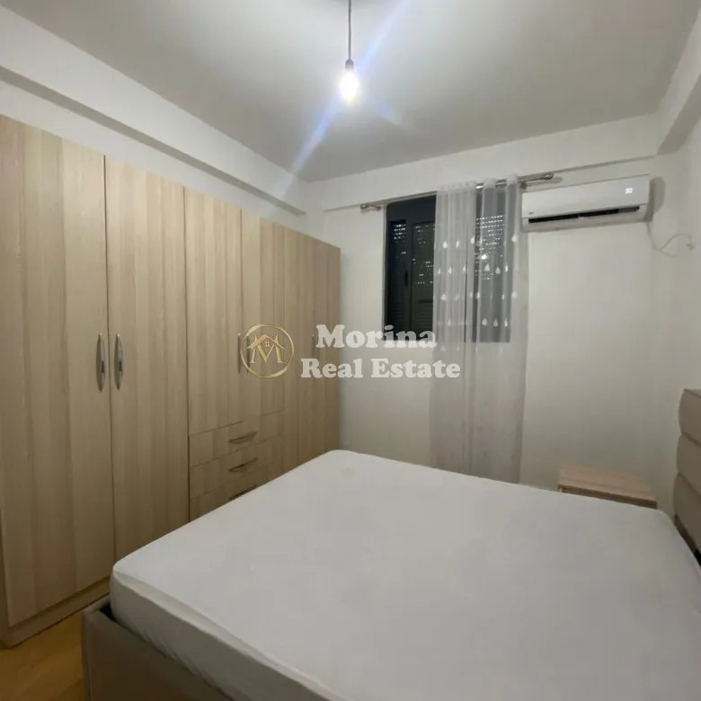 Tirane, jepet me qera shtepi 1+1 Kati 1, 50 m² 270 € (Allias)