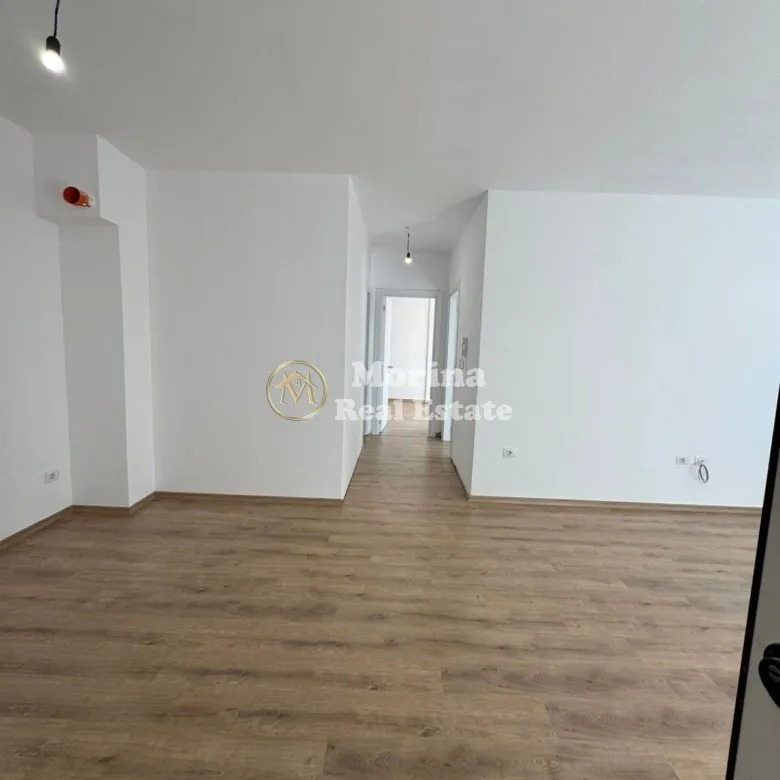Tirane, shitet apartament 2+1 Kati 2, 112 m² 190.000 € (Pallati i Brigadave)