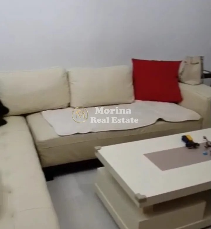 Tirane, jepet me qera Vile 2+1 Kati 2, 120 m² 400 € (Kamez)