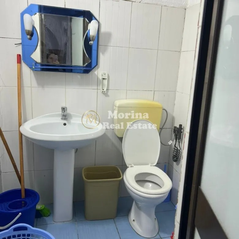 Tirane, jepet me qera garsonier Kati 1, 35 m² 280 € (Ali Demi)