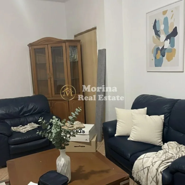 Tirane, jepet me qera shtepi 3+1 Kati 2, 135 m² 400 € (Zogu i ZI)