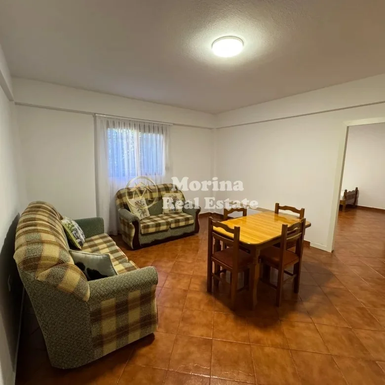 Tirane, jepet me qera shtepi 1+1 Kati 1, 55 m² 400 € (Qytet Studenti)