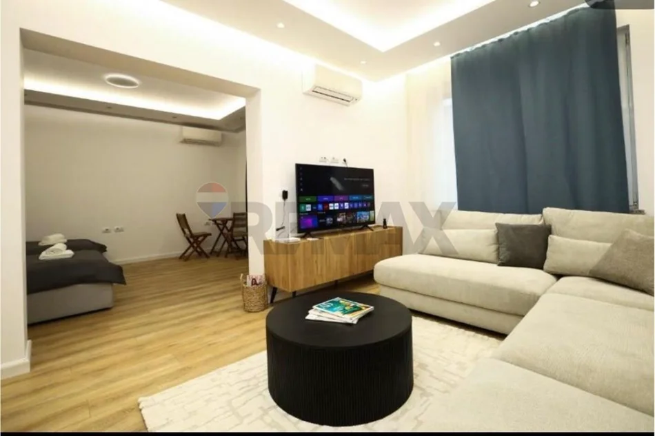 Tirane, jap me qera apartament 2+1 Kati 3, 104 m² 1.000 € (Mine Peza)