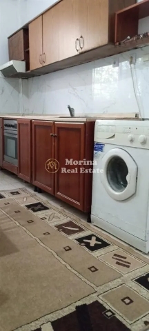 Tirane, jepet me qera shtepi 1+1 Kati 1, 60 m² 300 € (Brryli)