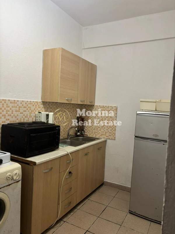 Tirane, jepet me qera garsonier Kati 1, 29 m² 230 € (Selite)