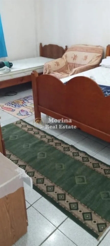 Tirane, jepet me qera shtepi 1+1 Kati 1, 60 m² 300 € (Brryli)