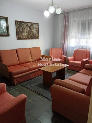 Tirane, jepet me qera apartament 2+1 Kati 4, 80 m² 450 € (Oxhaku)