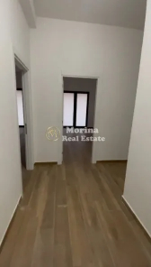 Tirane, jepet me qera ambjent biznesi Kati 1, 118 m² 600 € (Rruga e Dibres)