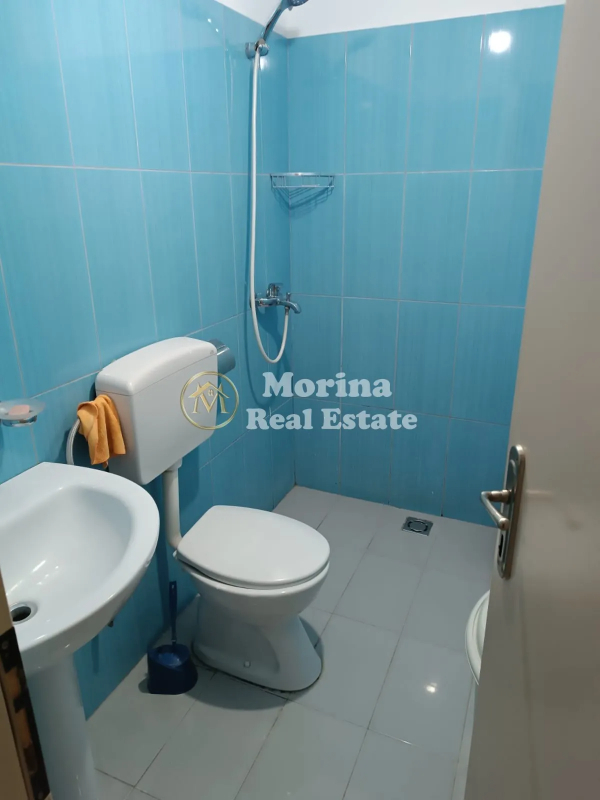 Tirane, jepet me qera shtepi 1+1 Kati 2, 60 m² 300 € (Spitali Amerikan 2)