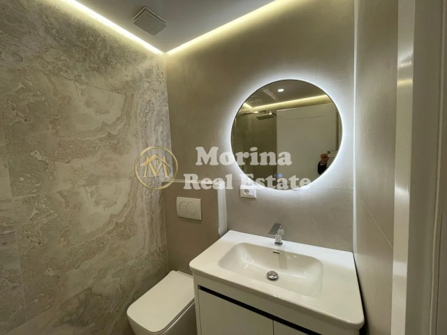 Tirane, shitet apartament 2+1 Kati 10, 101 m² 212.000 € (Rruga e Kavajes)