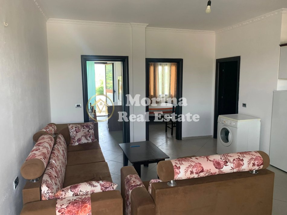 Tirane, jepet me qera shtepi 2+1 Kati 3, 100 m² 400 € (Llazar Shapatini)