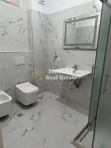 Tirane, jepet me qera apartament 2+1 Kati 3, 100 m² 550 € (Fiori Di Bosko)