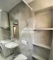Tirane, jepet me qera apartament 2+1 Kati 3, 70 m² 700 € (Mine Peza)