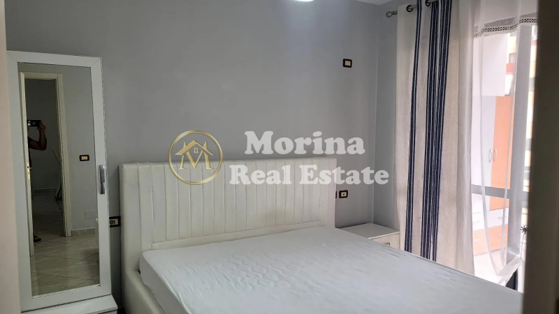 Tirane, jepet me qera apartament 1+1 Kati 4, 70 m² 500 € (Yzberisht)