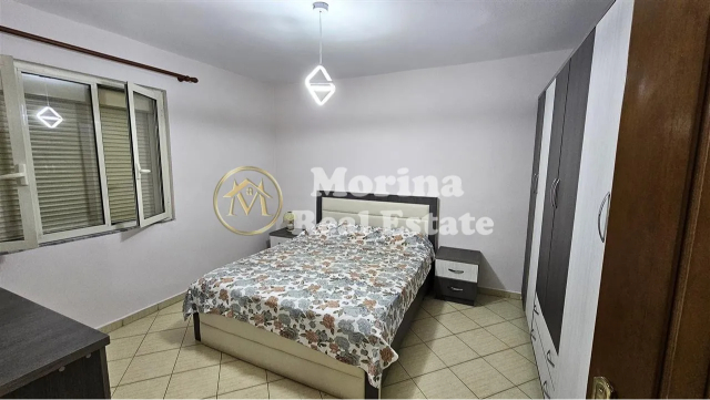 Tirane, jepet me qera apartament 2+1 Kati 4, 70 m² 550 € (Rruga 5 Maji–Ish Uzina Dinamo)