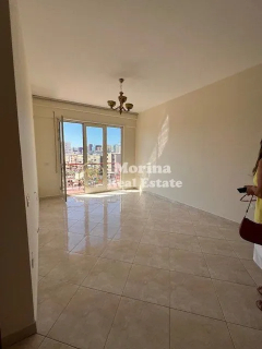 Tirane, jepet me qera apartament 1+1 Kati 8, 54 m² 400 € (Don Bosko-Vizion Plus)