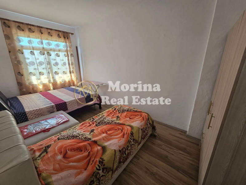 Tirane, jepet me qera apartament 1+1 Kati 3, 60 m² 270 € (Qyteti i Nxenesve)